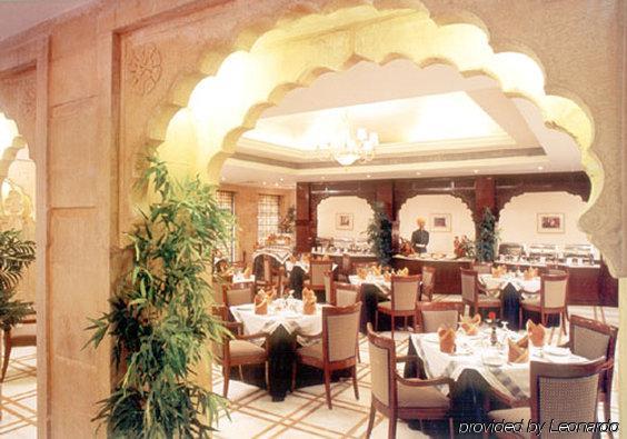 Taj Gorbandh Palace, Jaisalmer Restaurante foto